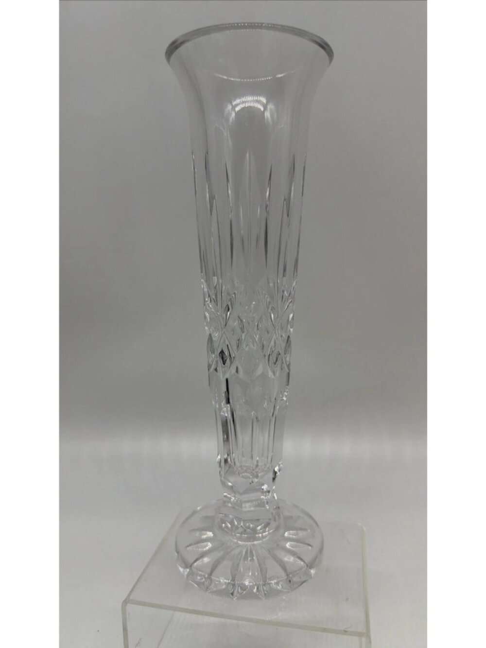 Lismore Waterford Crystal 9” Bud Vase Signed Vertical Cut Multisided Stem EUC